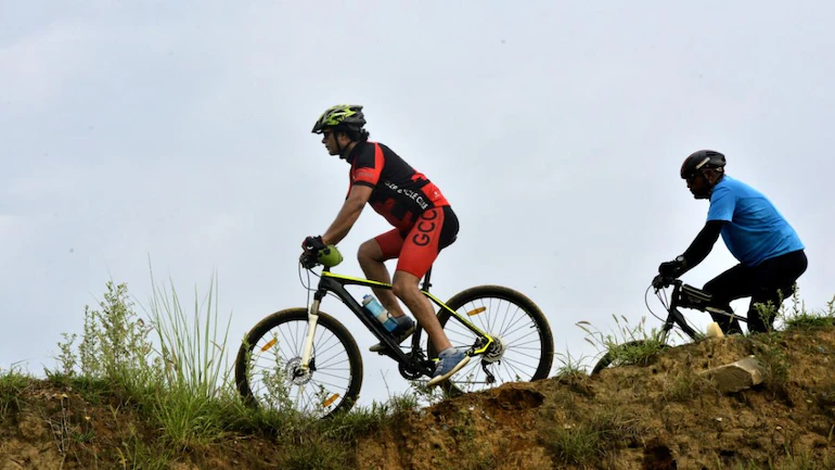 Cycling, Sports of Paddle