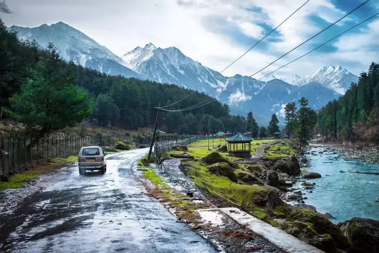 Jammu and Kashmir - Paradise on Earth