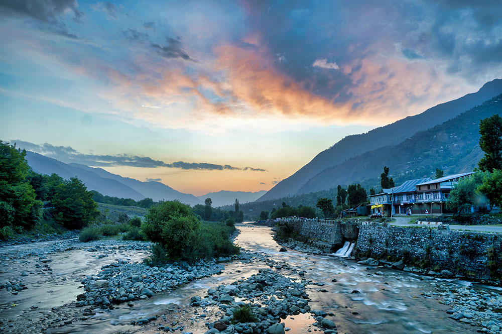 Jammu and Kashmir - Paradise on Earth