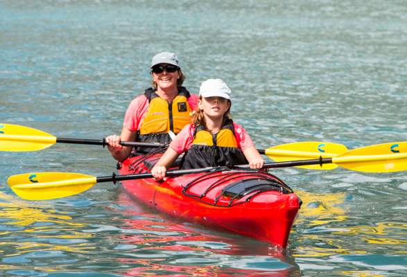 Kayaking, Sports of moving over water