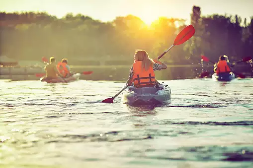 Kayaking, Sports of moving over water