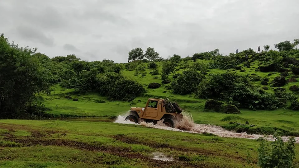 Off Roading, Drive out of the Road