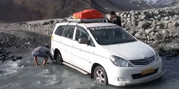 Public Transport Availability in Leh Ladakh