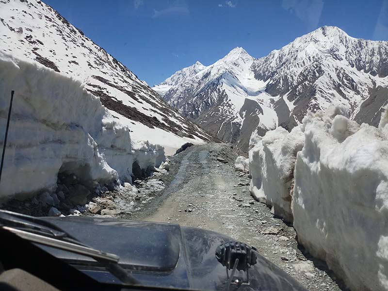 Kunzum Pass Road Status