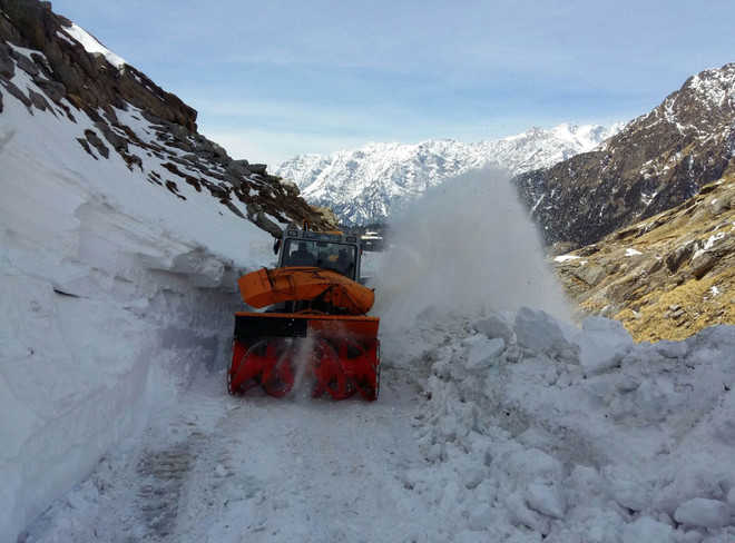 Manali Leh Highway Road Status 2025 - 26