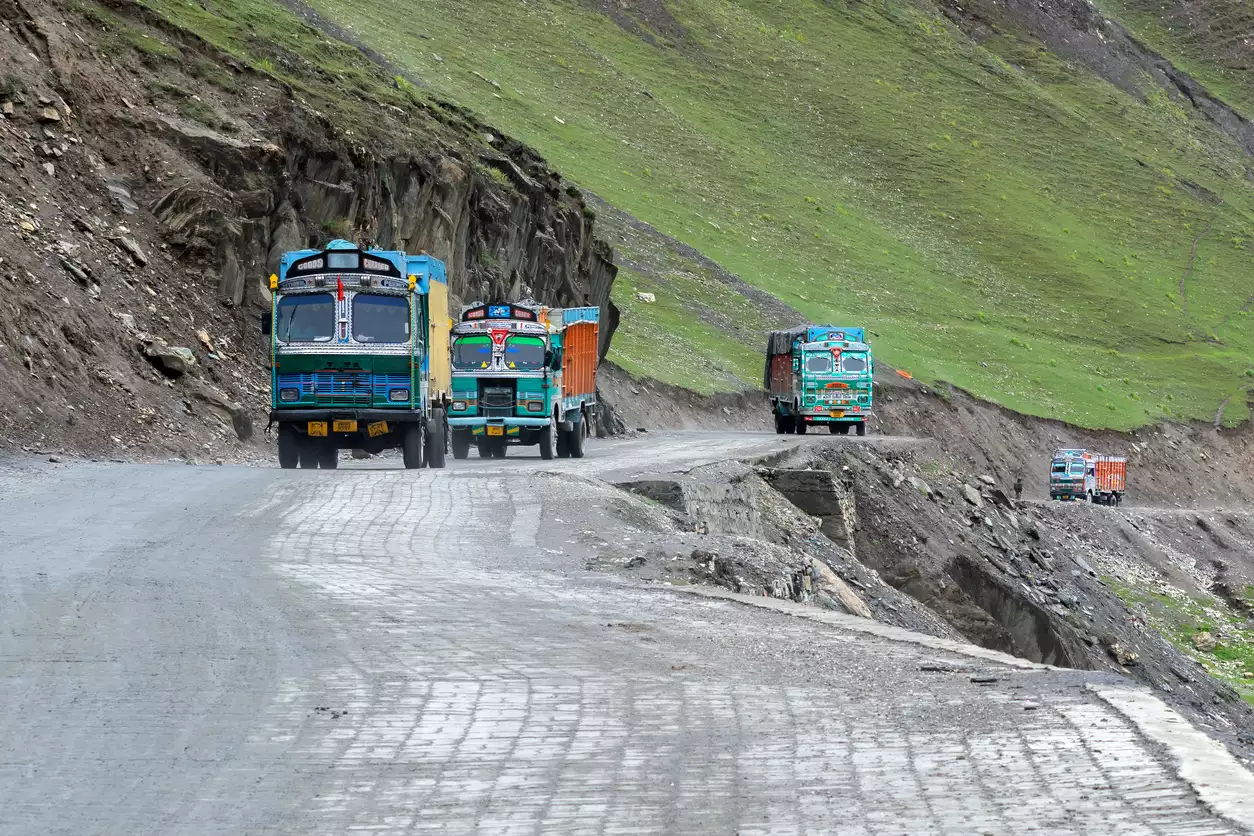 Sringar Leh Highway Road Status 2025 - 26