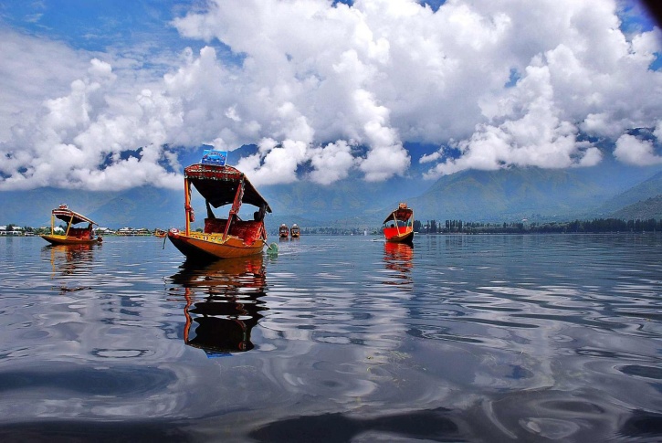Sailing, Moving on the Water Surface