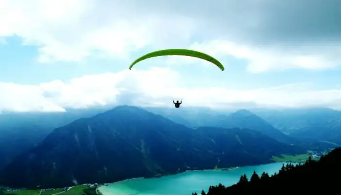 Sky Diving, Adventure Activity in the Sky