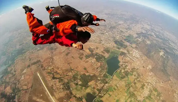 Sky Diving, Adventure Activity in the Sky