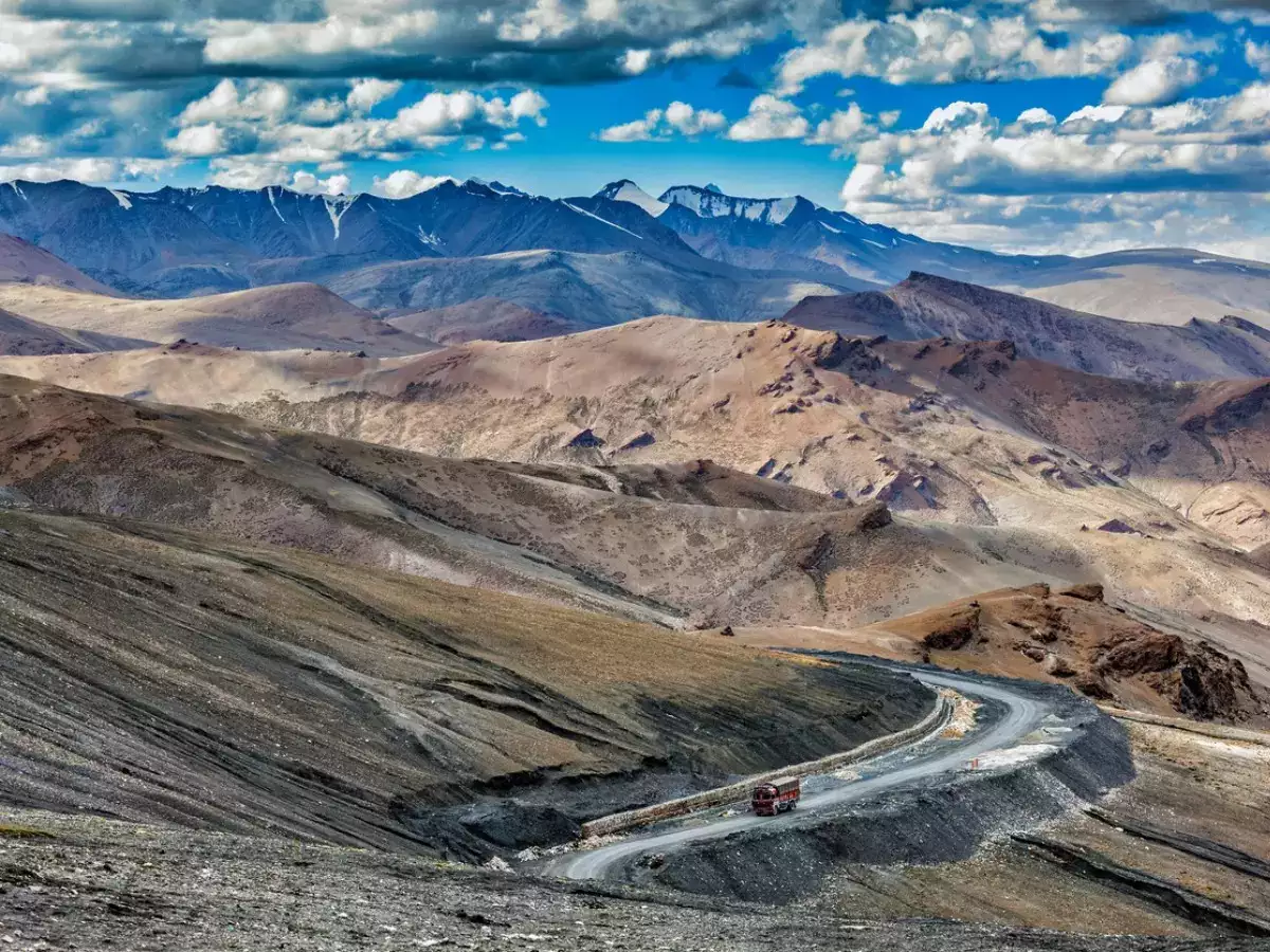 Stay, Eat & Permit in Leh Ladakh