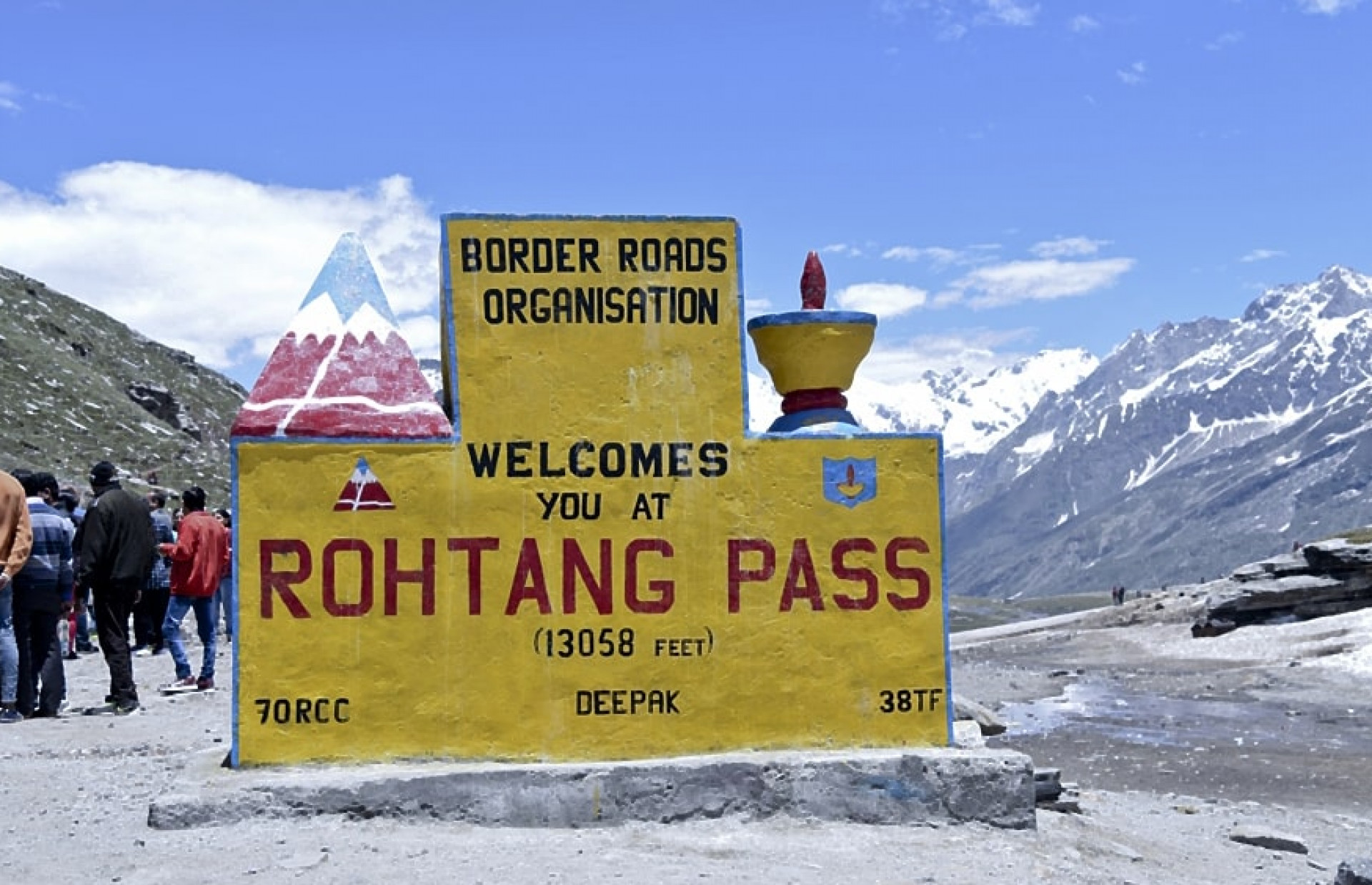 Stay, Eat & Permit in Leh Ladakh