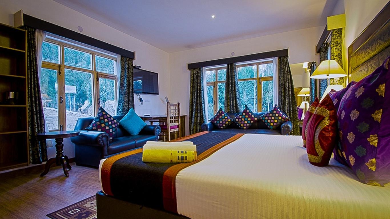 Stay, Eat & Permit in Leh Ladakh