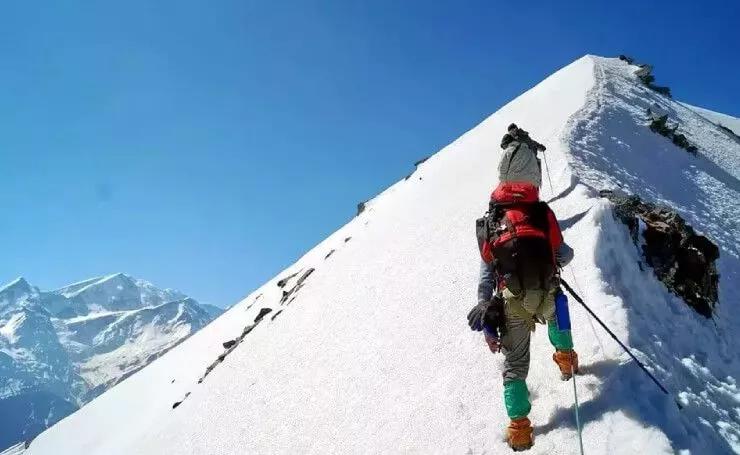 Trekking, Tour Activity to Explore Yourself